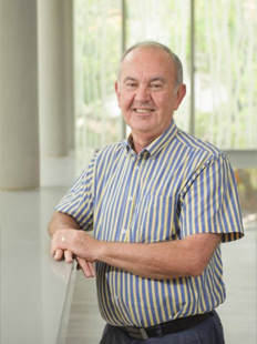 Mr. ROLAND RÖHRS